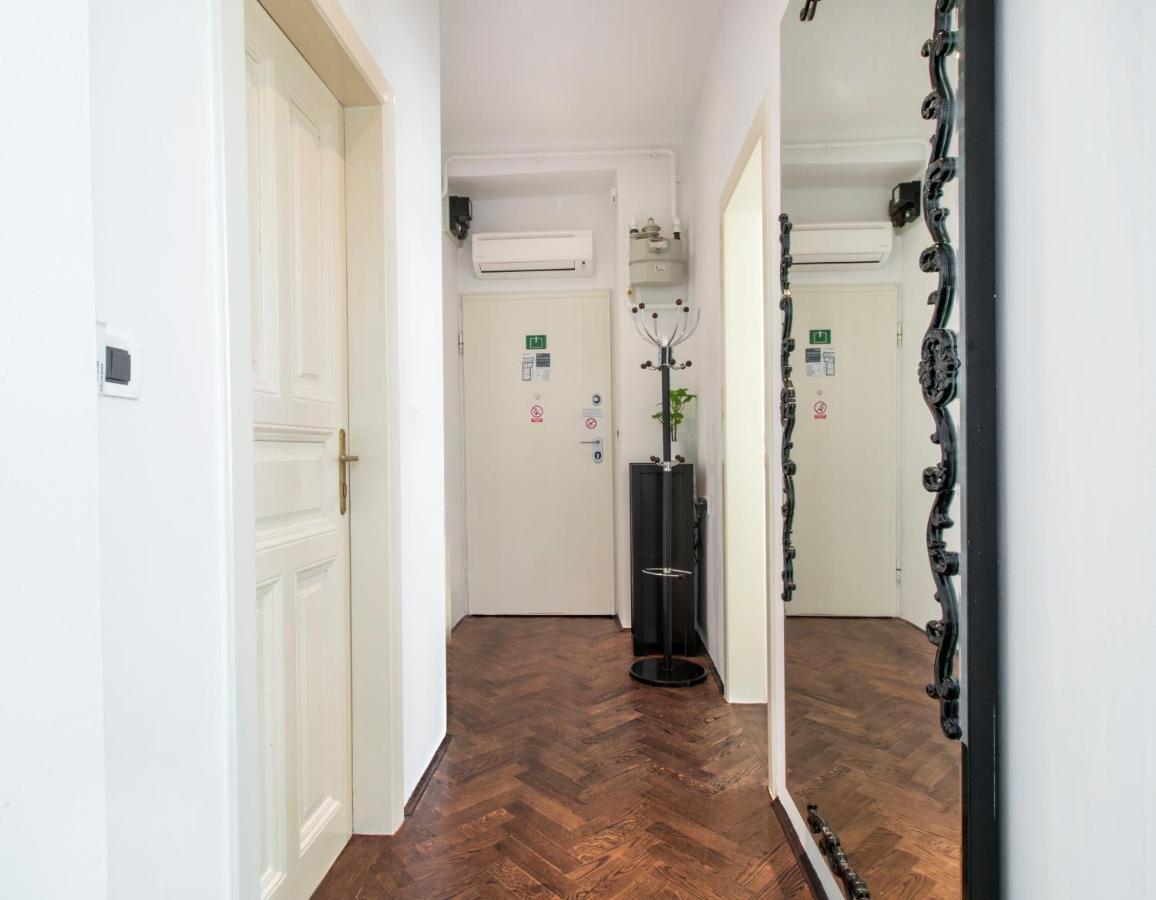 Bastinica Superior Apartment, Old Town In City Center Zagreb Buitenkant foto